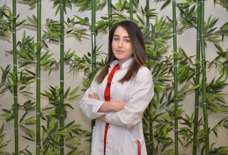 GÜZEL BİR CİLT İÇİN YEŞİL ÇAY İÇİN!