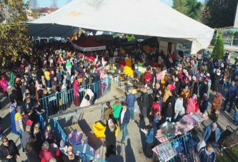 HAMSİ FESTİVALİNDE 10 TON HAMSİ TÜKETİLDİ
