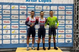 MİLLİ BASKETÇİLER, KÜRSÜNÜN ZİRVESİNDE