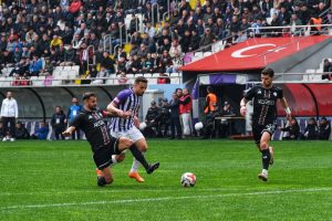 52 ORDU EVİNDE KAYBETTİ