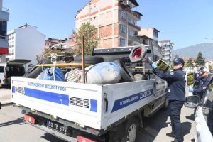 ALTINORDU’DA KALDIRIM İŞGALİNE GEÇİT YOK