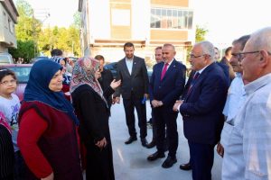 “AMACIMIZ HALKIMIZI MUTLU ETMEK”