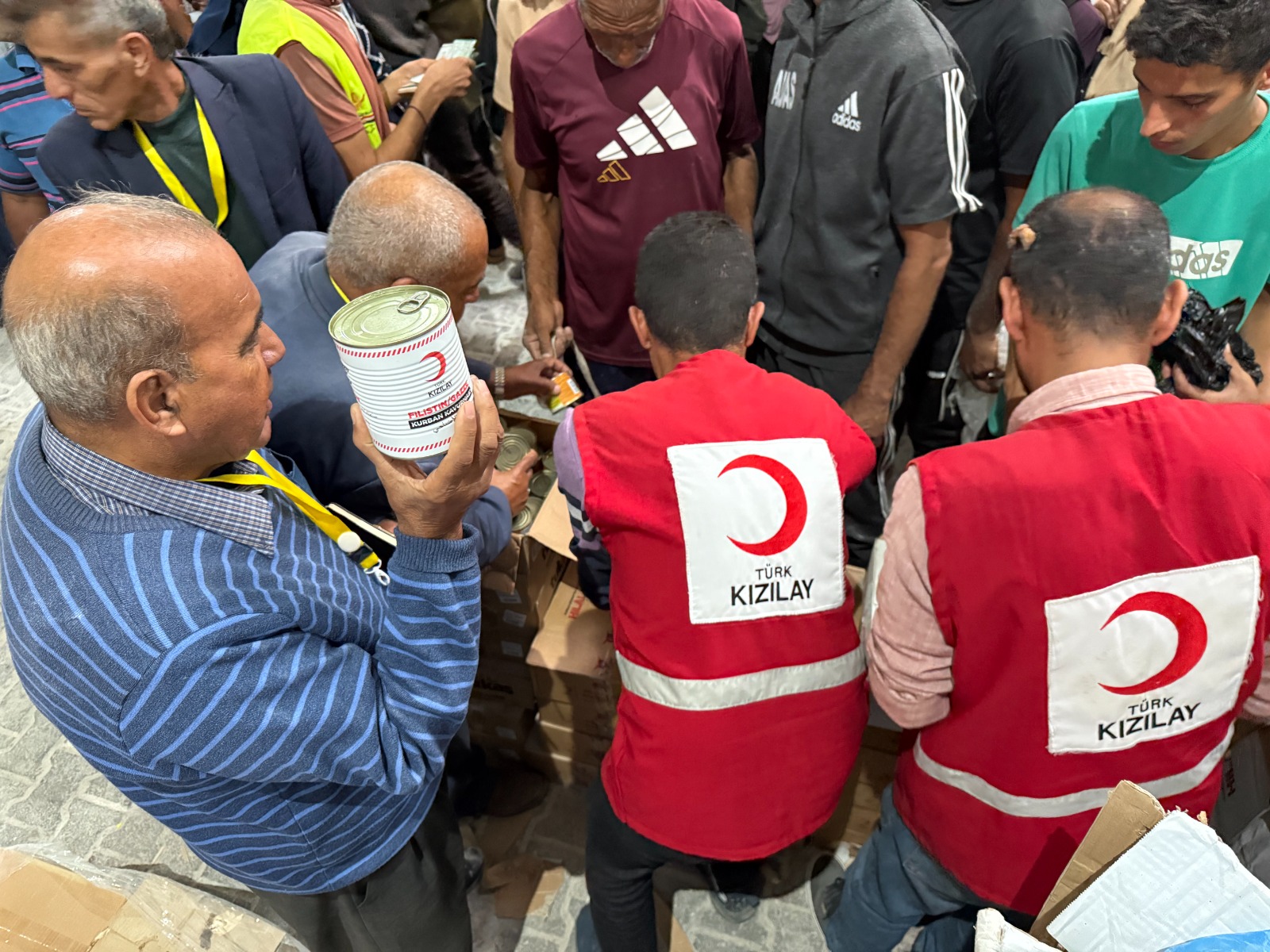 KIZILAY’IN YARDIMLARI GAZZE’DE