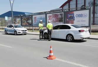28 ARAÇ TRAFİKTEN MEN EDİLDİ