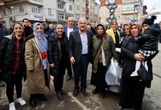 BAŞKAN GÜLER’E SEVGİ SELİ