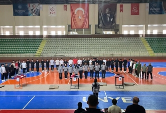BÜKÜLMEYEN BİLEKLER ŞAMPİYON OLDU