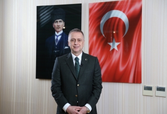 “BÜYÜK LİDERİ ŞÜKRANLA ANIYORUZ”