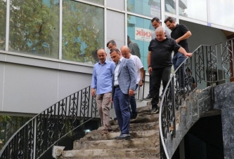 “CAMİLER MANEVİ KİMLİĞİMİZİN SEMBOLÜDÜR ”