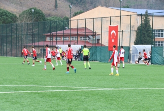 FUTBOL GRUP MÜSABAKALARI BAŞLADI