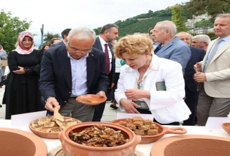 GEÇMİŞİN SOFRALARINDAN BUGÜNE