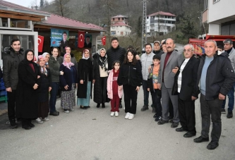 “GÖNÜLLERE DOKUNMANIN HUZURUNU YAŞIYORUZ”