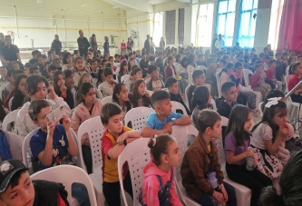 İMRANLI’NIN ÇOCUKLARI TİYATRO İLE TANIŞTI