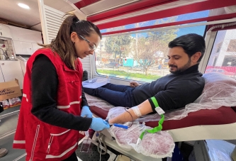 KAN BAĞIŞÇISINDA DÜNYADA ÜÇÜNCÜYÜZ