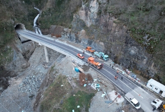 KARADENİZ-AKDENİZ YOLU YENİDEN ULAŞIMA AÇILDI