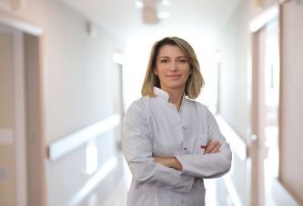“KOLESTEROLÜN TEDAVİSİ HER GÜN TEMPOLU YÜRÜYÜŞ”