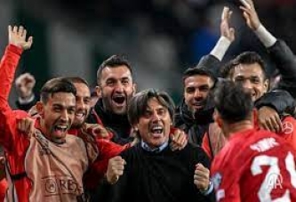 MONTELLA 2 MAÇTA TARİHE GEÇTİ