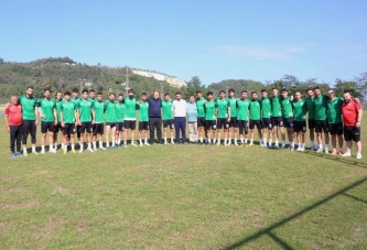 MÜDÜR GENÇ’TEN ÜNYE 1957 SPORA ZİYARET