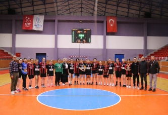 OKUL SPORLARI HENTBOL MÜSABAKALARI SONA ERDİ