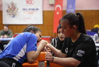 ORDU’DA BİLEK GÜREŞİ HEYECANI YAŞANDI