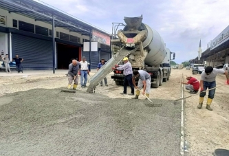 ÖZEL SANAYİ SİTESİ’NDE BETON YOL ÇALIŞMASI