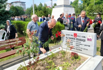 ŞEHİTLER DUALARLA YAD EDİLDİ