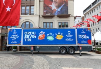 ‘SEVGİ TIRI’ YOLCULUĞA BAŞLIYOR