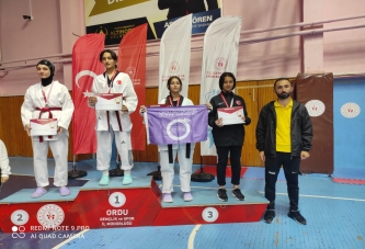 TAEKWONDO SPORCULARI ŞAMPİYONAYA GİDİYOR