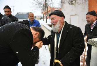 TÖREN'DEN GÖVDE GÖSTERİSİ