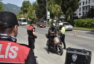 TRAFİKTE AF YOK!