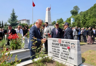 VALİ EROL’DAN, BAYRAM ZİYARETLERİ