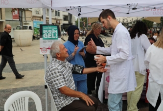 VALİ EROL, HALK SAĞLIĞI ETKİNLİĞİNE KATILDI