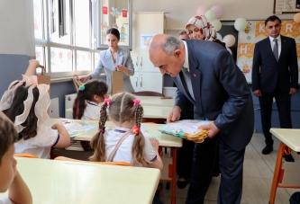 SEVİNÇLERİNE ORTAK OLDU!