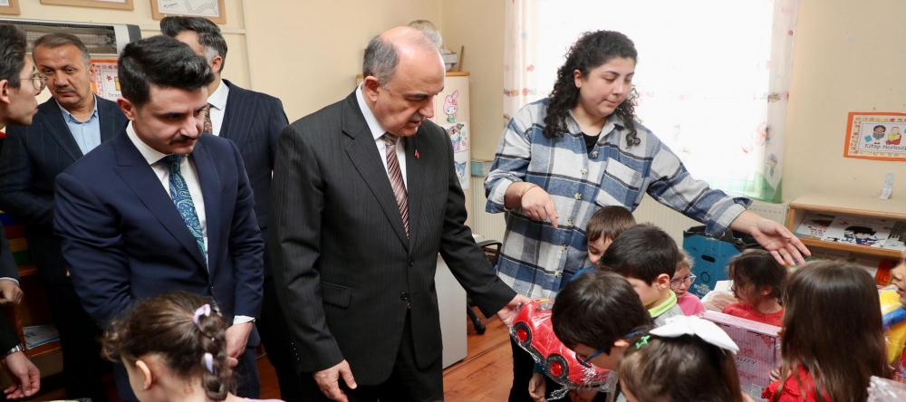 VALİ EROL, AKKUŞ’TA EĞİTİM YATIRIMLARINI İNCELEDİ