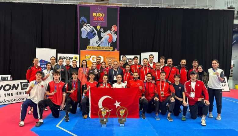 ALMANYA’DA 12 MADALYA KAPTILAR