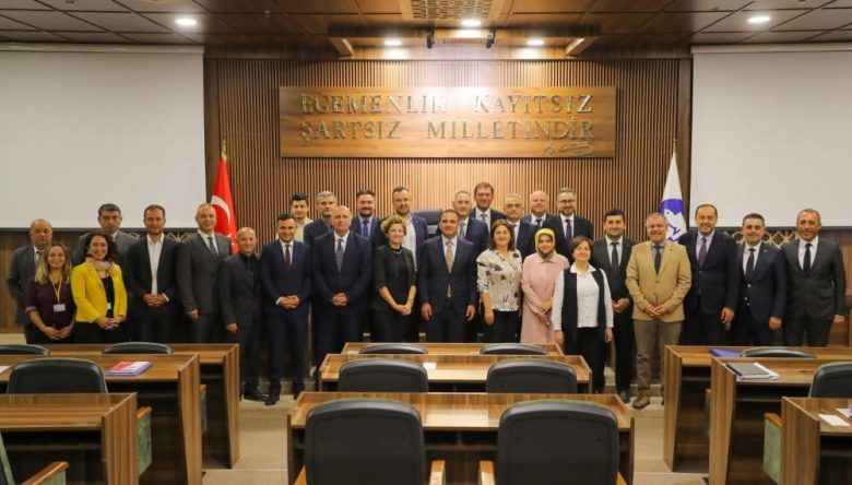 BAŞKAN KİBAR, MÜDÜRLERLE BULUŞTU