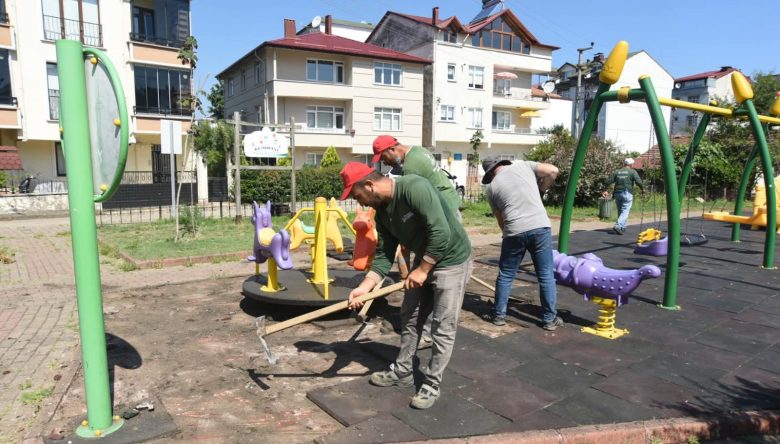KUMBAŞI PARK VE ÇOCUK BAHÇESİ DE YENİLENDİ   