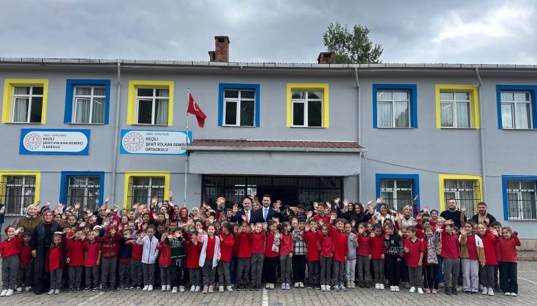 TKDK’DAN ÖĞRENCİLERE HEDİYE