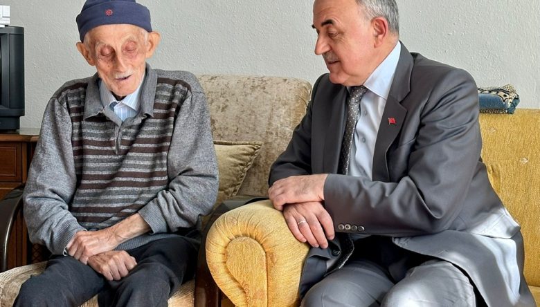 VALİ EROL, YAŞLILARIMIZI UNUTMADI