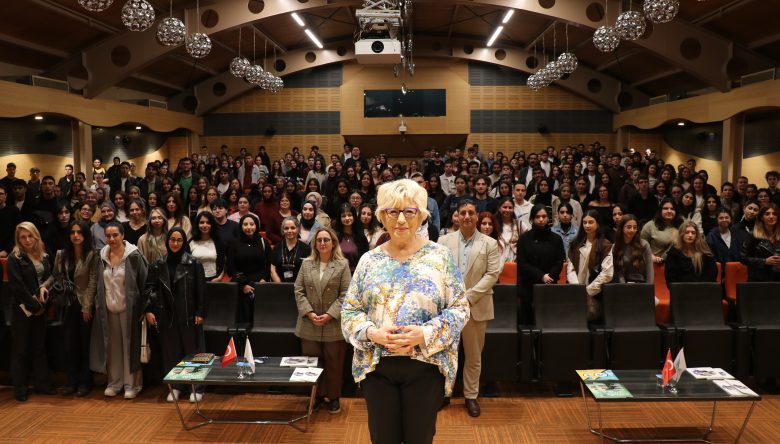 "BAĞIMLILIK TEDAVİ EDİLEBİLİR, KRONİK BİR BEYİN HASTALIĞIDIR!"