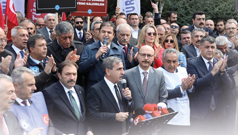 KAMU SEN EK ZAM VE REFAH PAYI İSTEDİ!