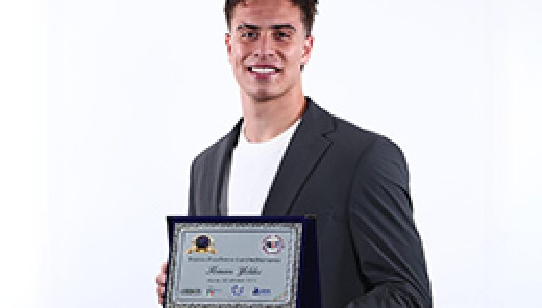 KENAN YILDIZ’A MÜKEMMELİYET ÖDÜLÜ