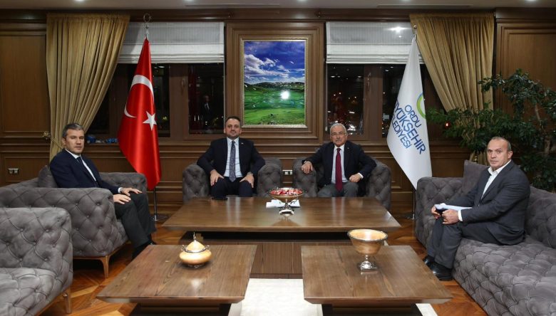 GENÇLİK VE SPOR BAKAN YARDIMCISI DR. ENES EMİNOĞLU BÜYÜKŞEHİRDE