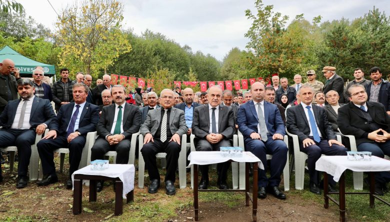 AKKUŞ FASÜLYESİNDE HASAT BAŞLADI   
