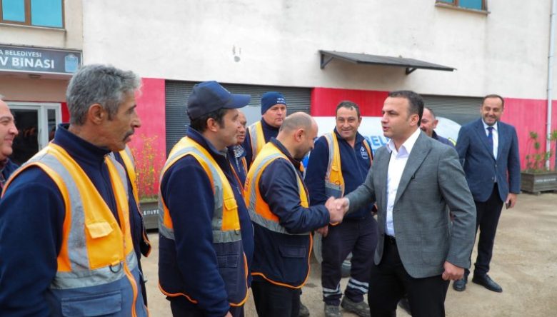 KİBAR: BU ŞEHRİN AŞIĞIYIZ   