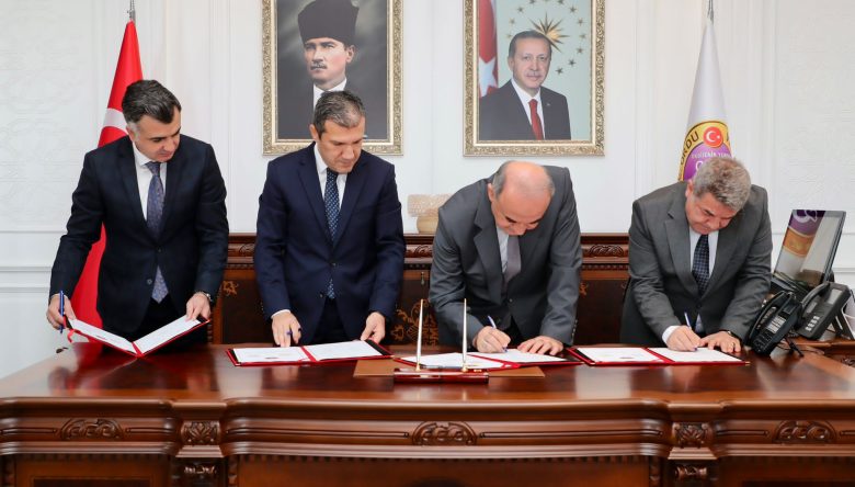 ŞEHİT YAKINI, GAZİ VE GAZİ YAKINLARI İÇİN KURUMLAR ARASINDA İŞBİRLİĞİ PROTOKOLÜ İMZALANDI 