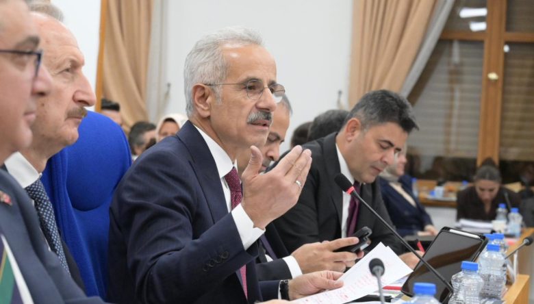 ULAŞTIRMADA  EN BÜYÜK PAY DEMİRYOLUNA