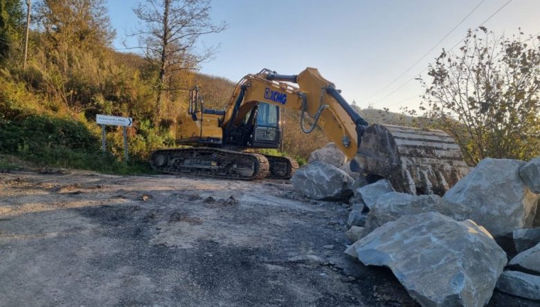 KAPANAN YOL TRAFİĞE AÇILDI   