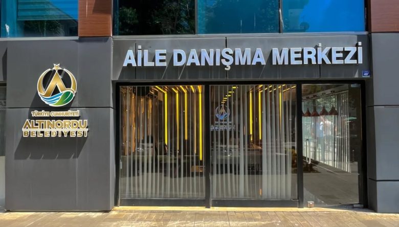 AİLE DANIŞMA MERKEZİ KADINLARIN YANINDA
