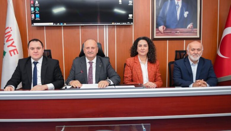 ÜNYE’DE SON MECLİS TOPLANDI