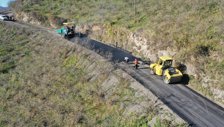 ULUBEY KIZILEN-ÇUBUKLU GRUP YOLU ASFALTLANIYOR